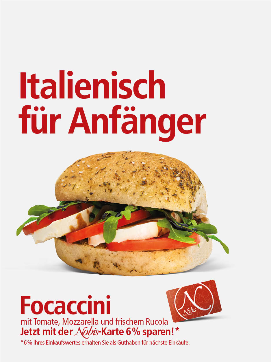 Nobis Focaccini mit Tomate, Mozzarella und frischem Rucola Bild eines Nobis Focaccinis mit Tomate, Mozzarella und frischem Rucola vor hellem Hintergrund.